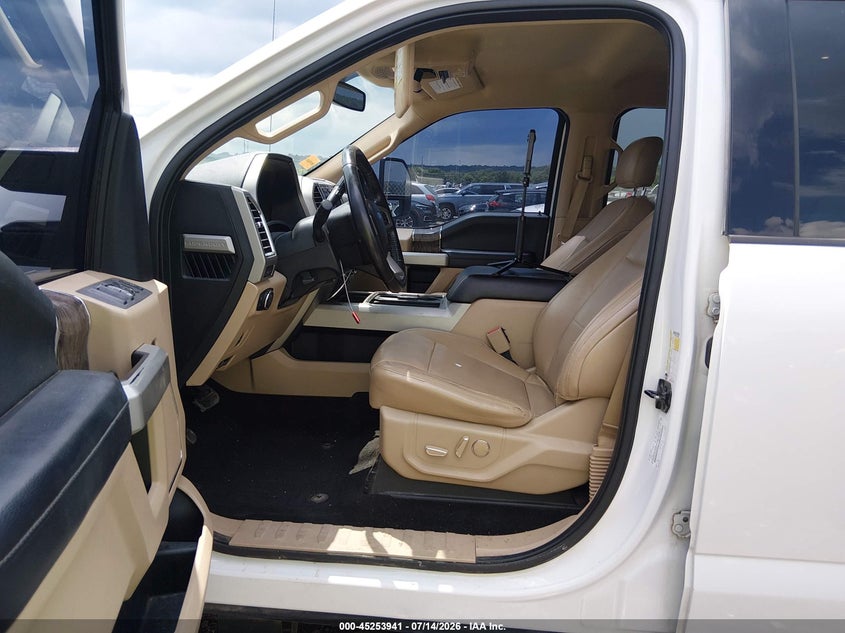 2017 Ford F-350 Lariat VIN: 1FT8W3DT3HEE46424 Lot: 45253941