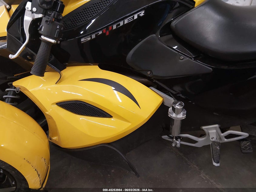2009 Can-Am Spyder Roadster Rs VIN: 2BXJAAA179V000604 Lot: 45253984