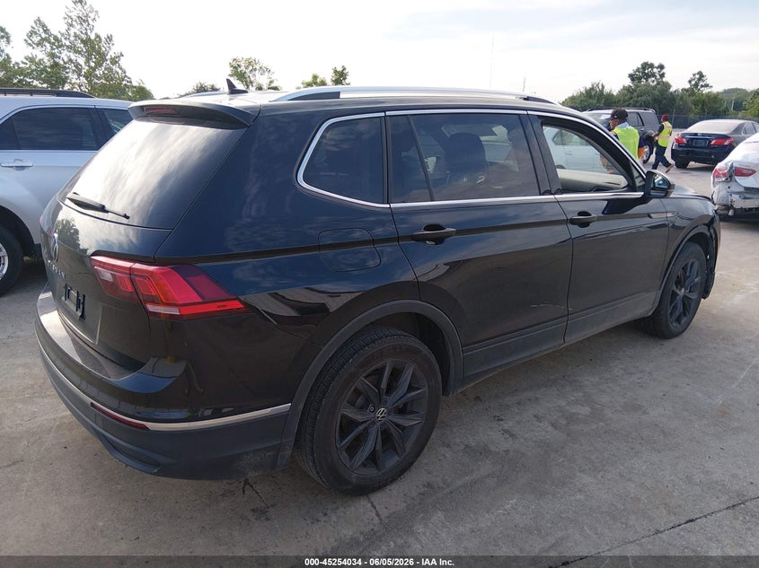 2024 VOLKSWAGEN TIGUAN auction photo 4