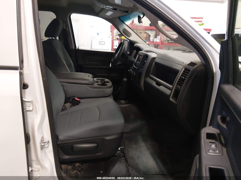 RAM 1500 2018 VIN 1C6RR6FG0JS290676