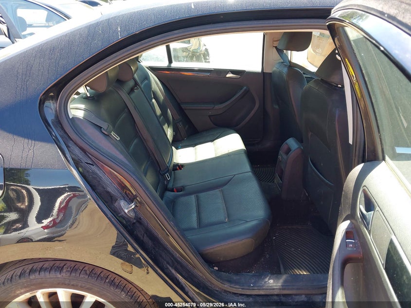 2016 Volkswagen Jetta 1.8T Sel VIN: 3VWL17AJ0GM293784 Lot: 45254079