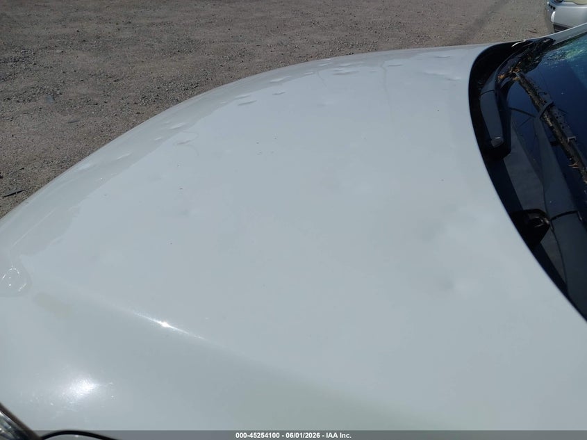 2020 HYUNDAI IONIQ HYBRID auction photo 6