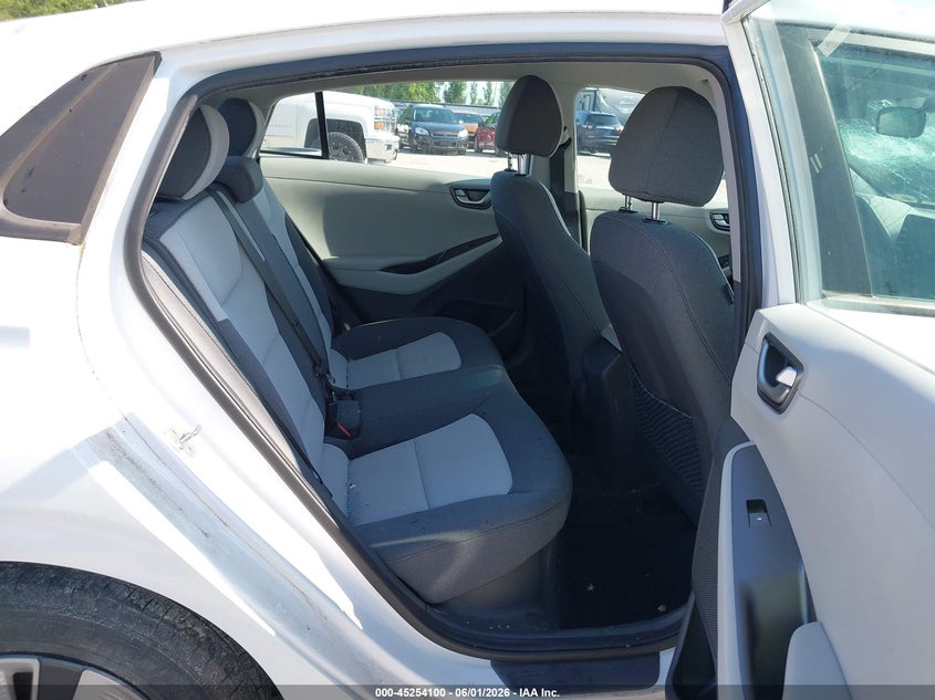 2020 HYUNDAI IONIQ HYBRID auction photo 8