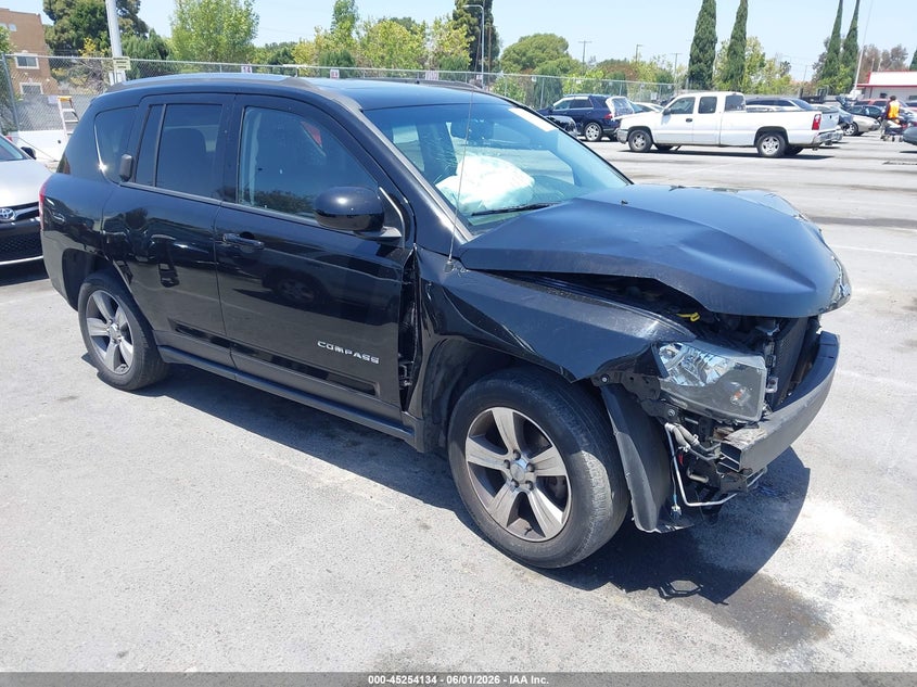 Vin: 1c4njceb1hd198963, lot: 45751943, jeep compass high altitude fwd 2017 img_1