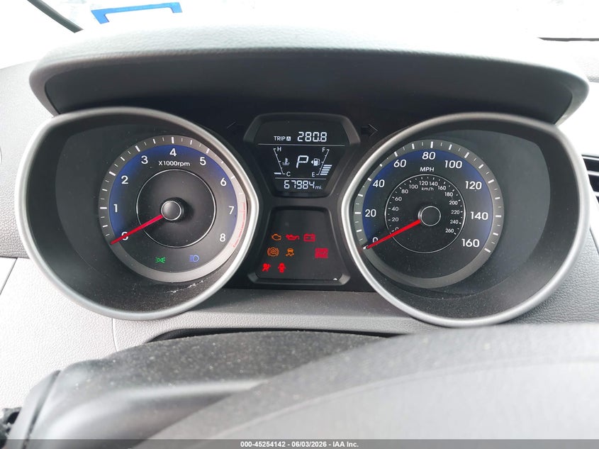 2015 HYUNDAI ELANTRA auction photo 7