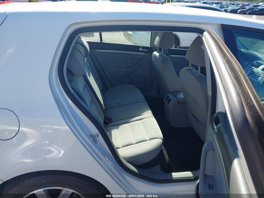 2009 VOLKSWAGEN RABBIT auction photo 8