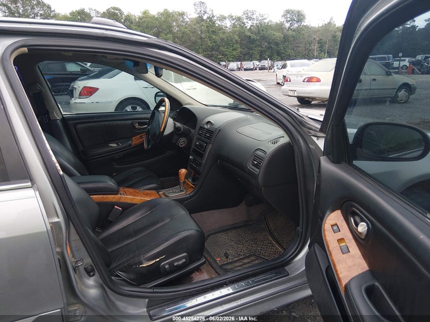 2004 INFINITI I SEDAN 3.5L V-6 DOHC, VVT, 255HP
