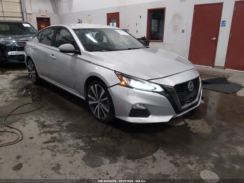 2019 NISSAN ALTIMA 2.5 SR