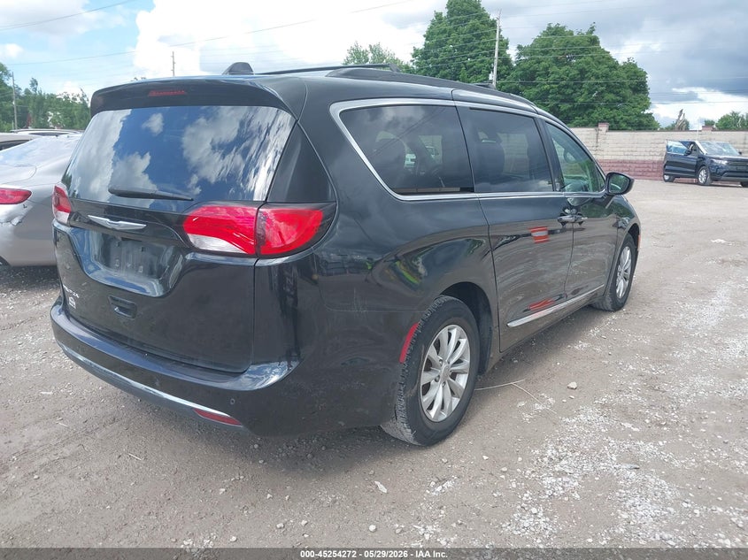 Vin: 2c4rc1bg3hr508723, lot: 45752082, chrysler pacifica touring-l 20174