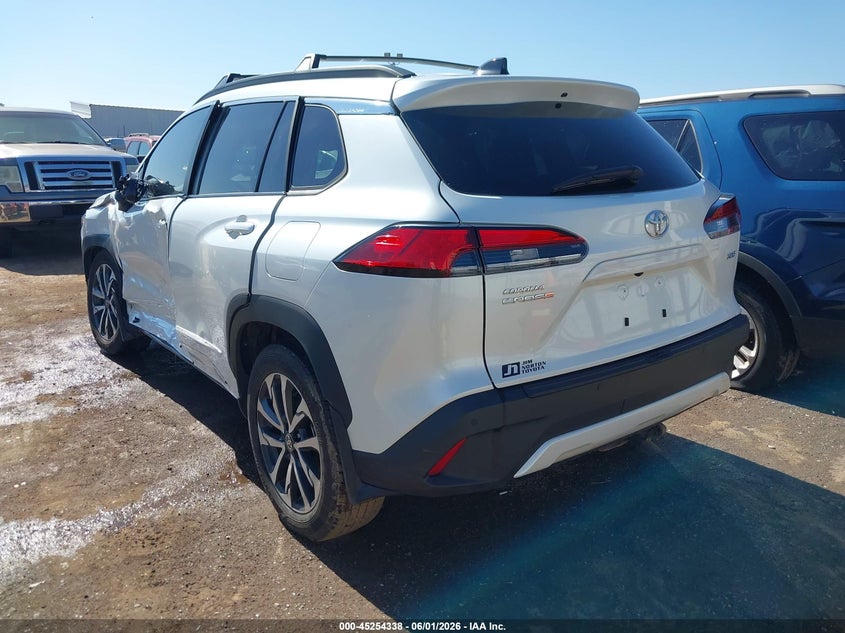 2025 TOYOTA COROLLA CROSS auction photo 3