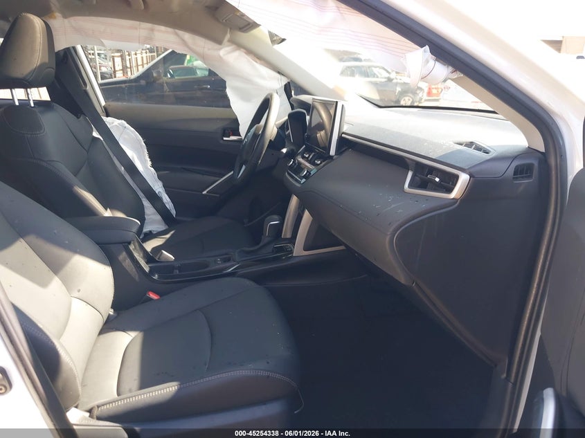 2025 TOYOTA COROLLA CROSS auction photo 5