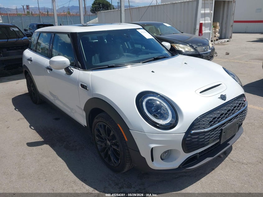 2024 MINI CLUBMAN auction photo 1