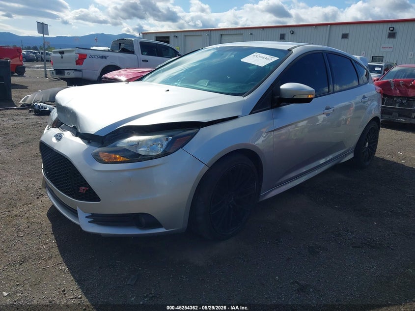 Vin: 1fadp3l92el375683, lot: 45752171, ford focus st 20142