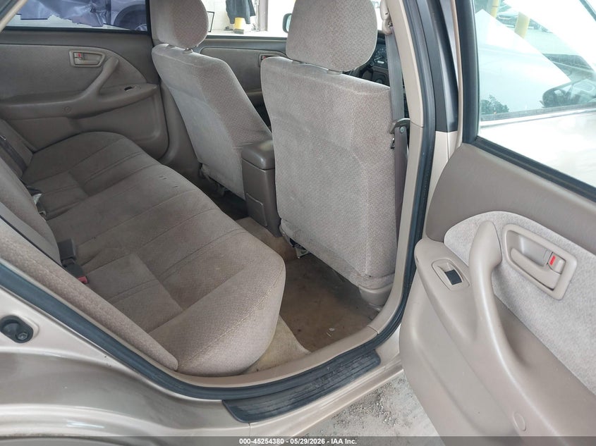 2000 Toyota Camry Le VIN: JT2BG22K4Y0514260 Lot: 45254380