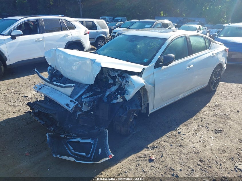2025 NISSAN ALTIMA auction photo 2