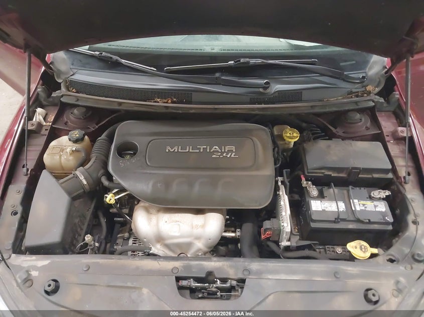 2015 Chrysler 200 C VIN: 1C3CCCCBXFN564712 Lot: 45254472