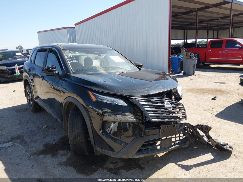 NISSAN ROGUE SV 2026
