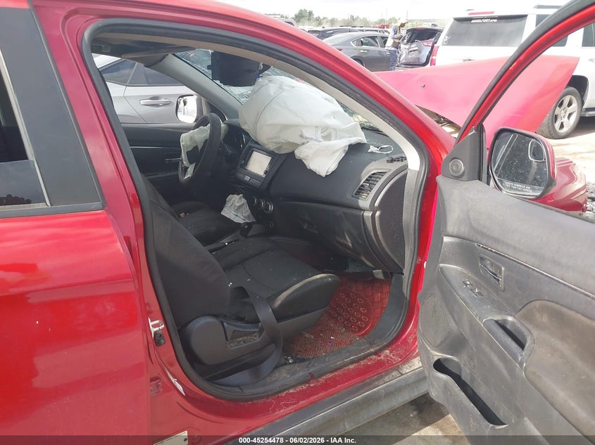 2020 MITSUBISHI OUTLANDER SPORT auction photo 5