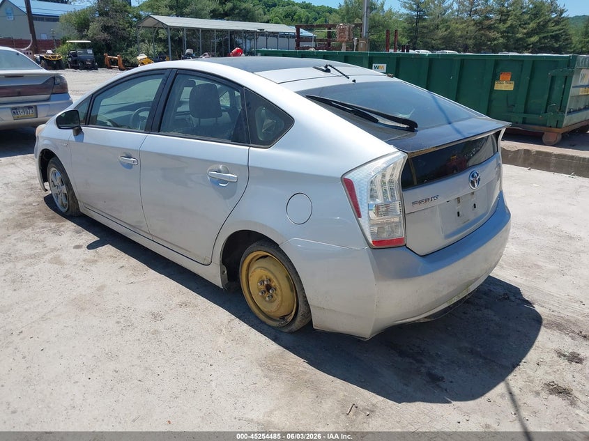 Vin: jtdkn3du2b0270410, lot: 45752295, toyota prius three 20113