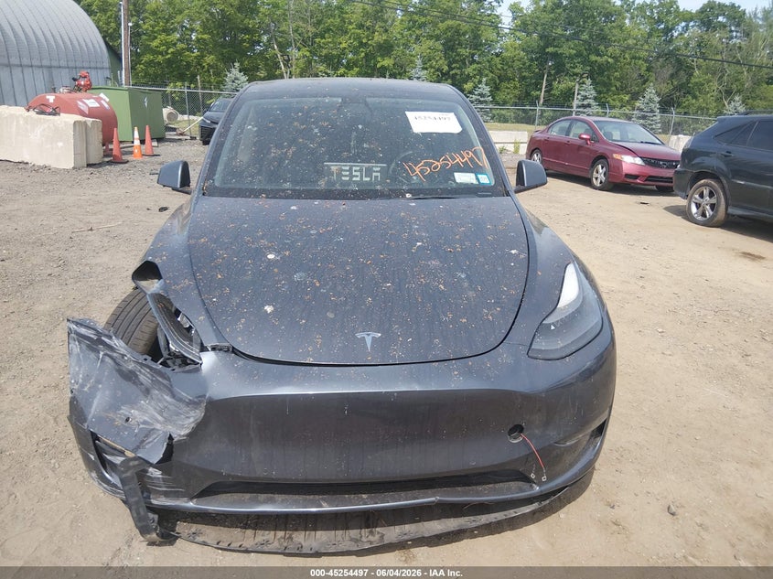 2022 Tesla Model Y Performance Dual Motor All-Wheel Drive VIN: 7SAYGDEF9NF448235 Lot: 45254497