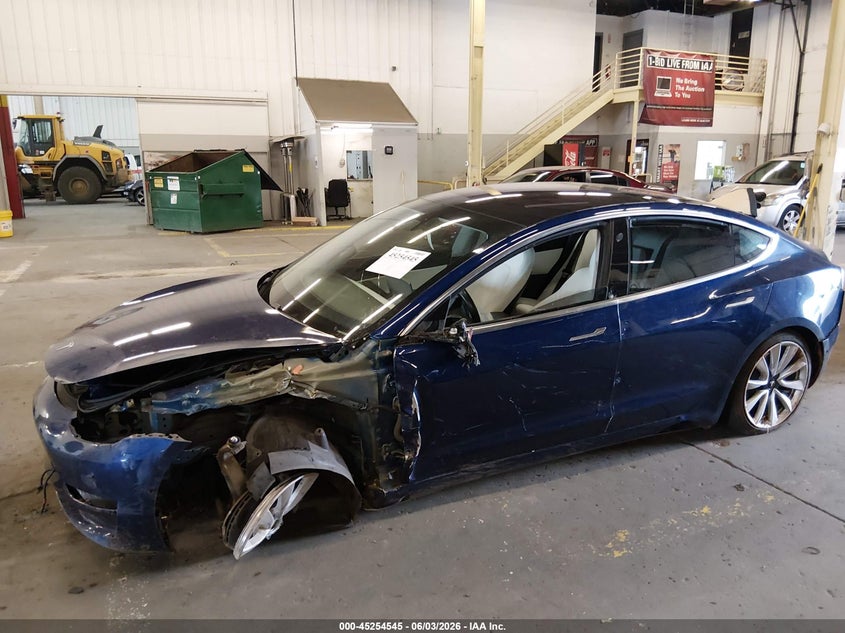 2018 TESLA MODEL 3 auction photo 6