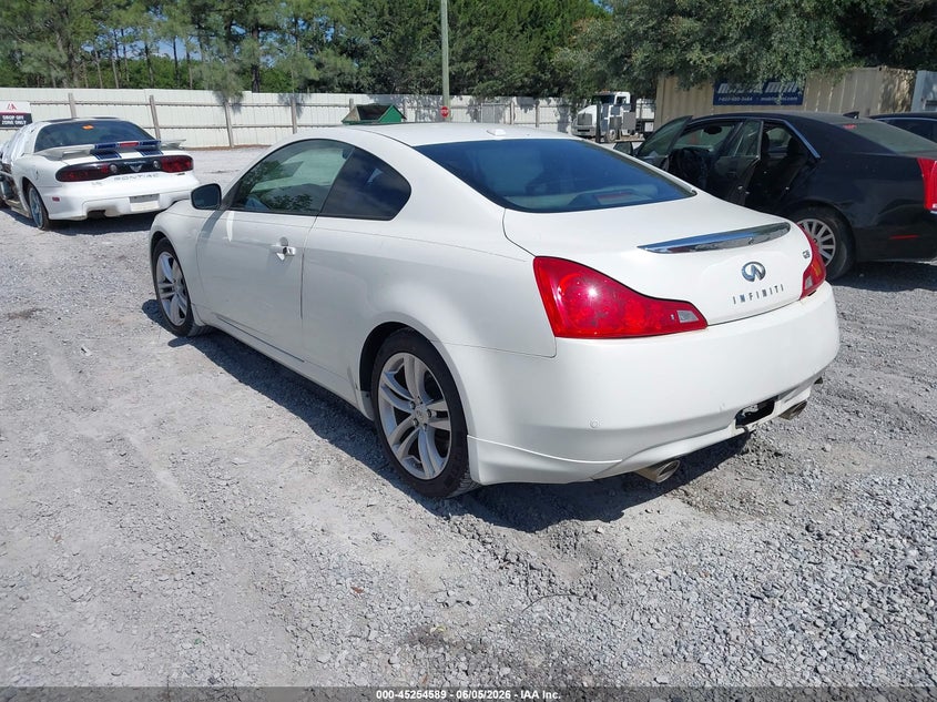 Vin: jn1cv6ek8am101893, lot: 45752398, infiniti g37 journey 20103
