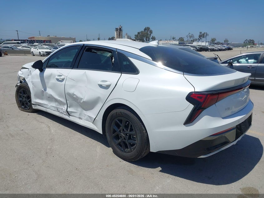 Vin: knag24j75s5358208, lot: 45752497, kia k5 lxs 20253