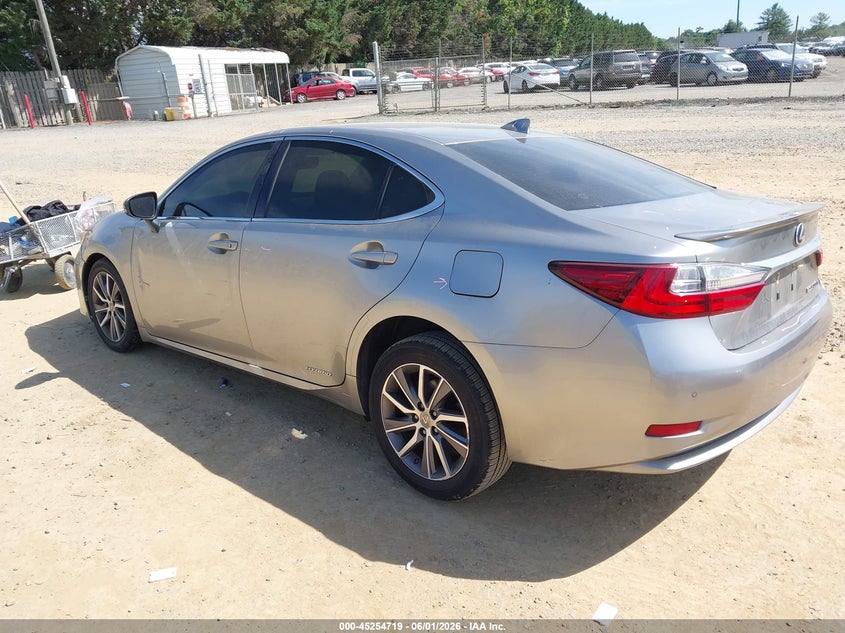 Vin: jthbw1gg2j2173815, lot: 45752528, lexus es 300h 20183