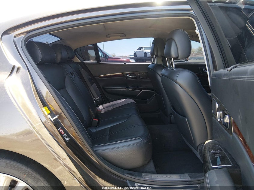 2015 Kia K900 Luxury VIN: KNALW4D47F6018658 Lot: 45254744