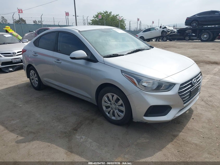 Vin: 3kpc24a36ke081877, lot: 45752561, hyundai accent se 2019 img_1