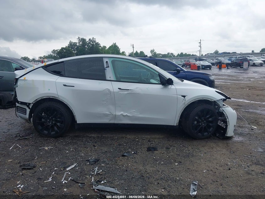 AtlanticExpress - Tesla Model Y