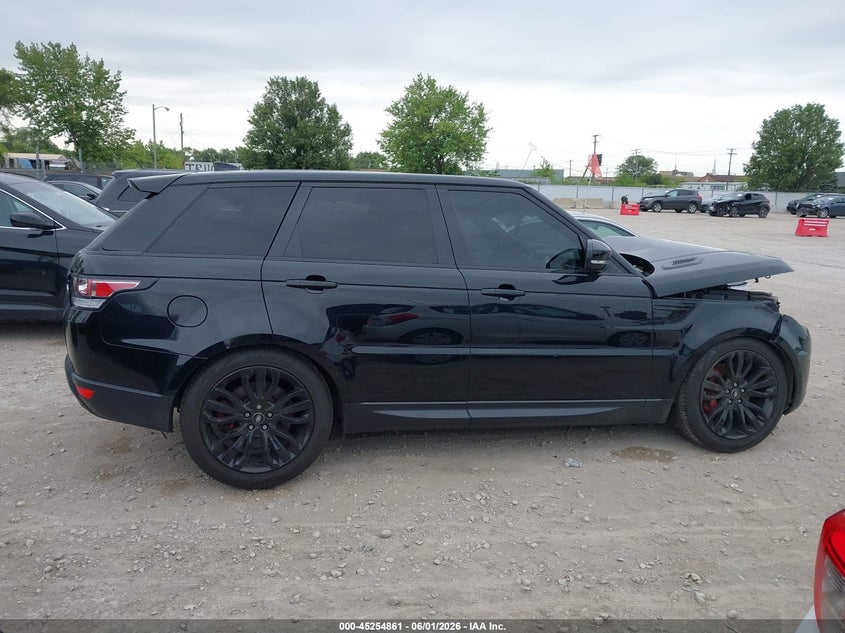 2017 Land Rover Range Rover Sport 5.0L V8 Supercharged/5.0L V8 Supercharged Dynamic VIN: SALWR2FE1HA152558 Lot: 45254861