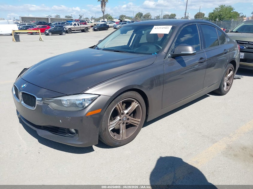 Vin: wba3c1c59ek109535, lot: 45752714, bmw 328i 20142