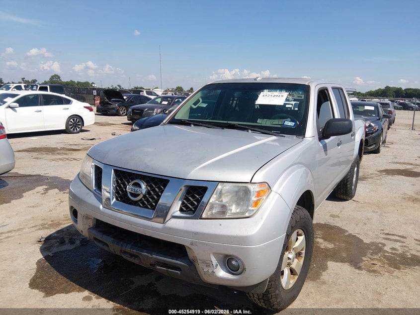 2013 NISSAN FRONTIER auction photo 2