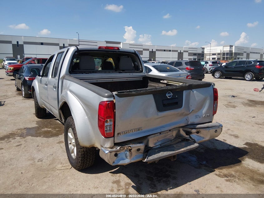 2013 NISSAN FRONTIER auction photo 3