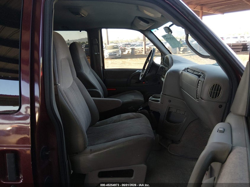 2003 CHEVROLET ASTRO auction photo 5