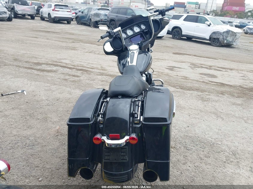 2023 HARLEY-DAVIDSON FLHX 1750 CC(VIN: 1HD1KBC25PB680420