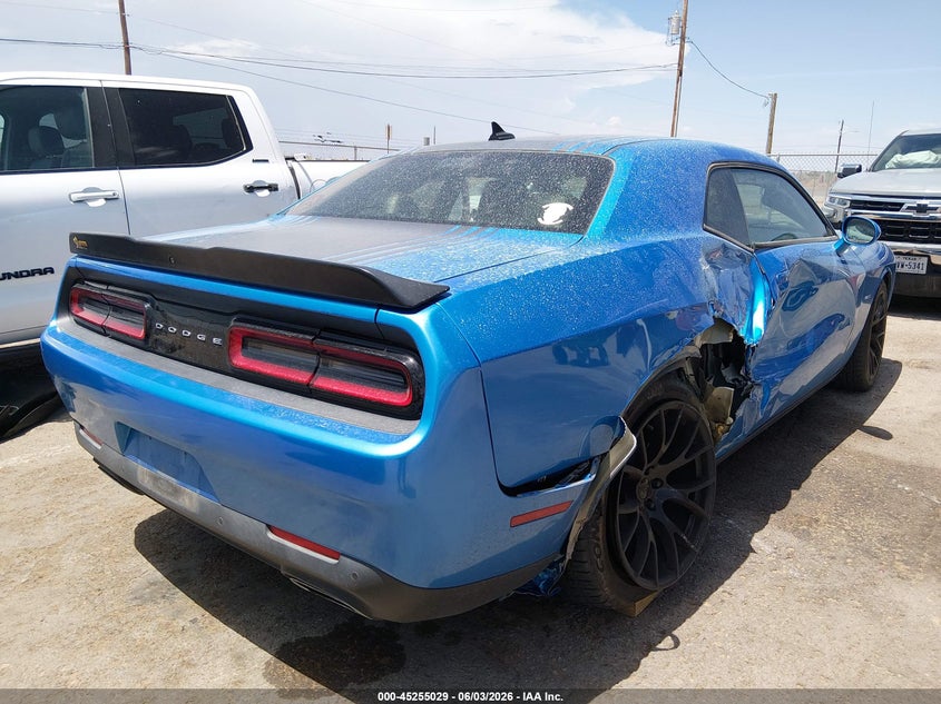 Vin: 2c3cdzbt9fh912924, lot: 45752838, dodge challenger r/t plus shaker 20154