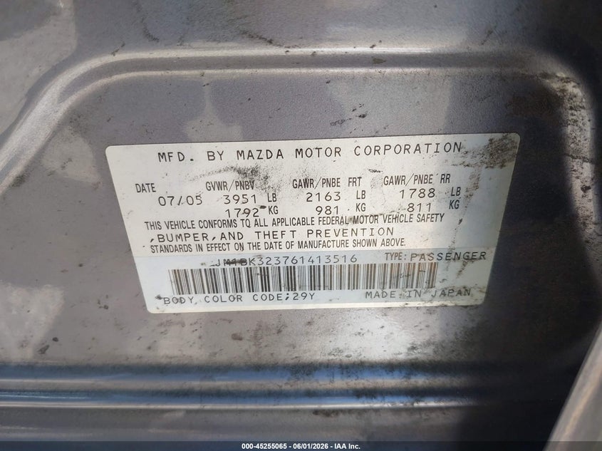 2006 Mazda Mazda3 S VIN: JM1BK323761413516 Lot: 45255065
