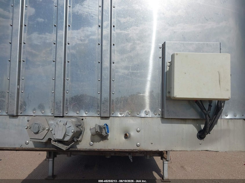 2019 WILSON TRAILER CO LIVESTOCK TRAILER auction photo 7