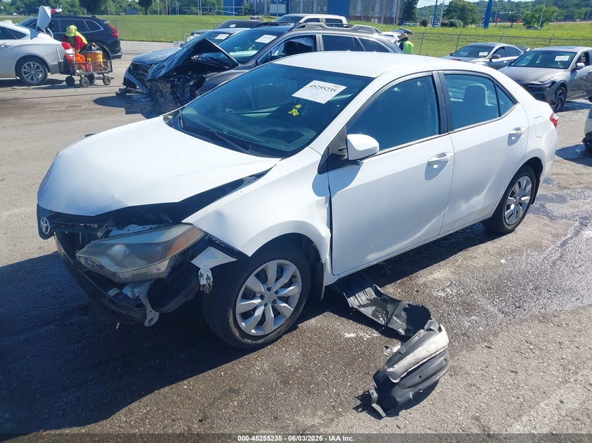 2016 TOYOTA COROLLA auction photo 2