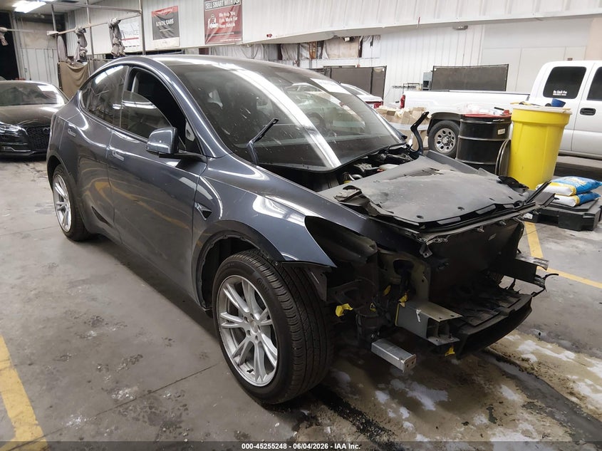 Vin: 7saygaee2pf791476, lot: 45753057, tesla model y awd/long range dual motor all-wheel drive 2023 img_1