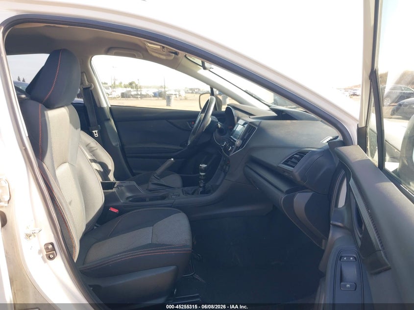 2018 SUBARU CROSSTREK auction photo 5