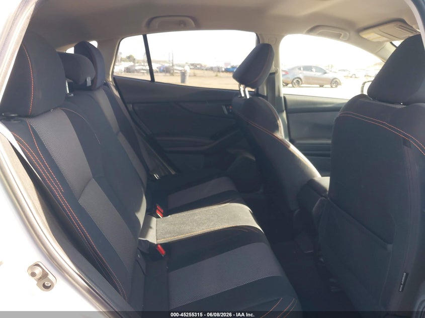 2018 SUBARU CROSSTREK auction photo 8