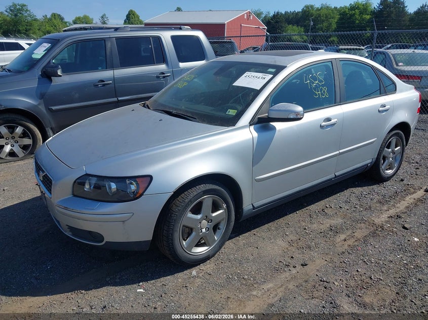 2007 Volvo S40 T5 YV1MH682772307161 photo 1