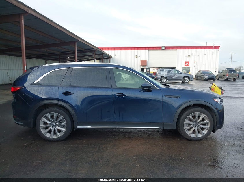 2024 Mazda Cx-90 3.3 Turbo Premium VIN: JM3KKDHD8R1181686 Lot: 45255516