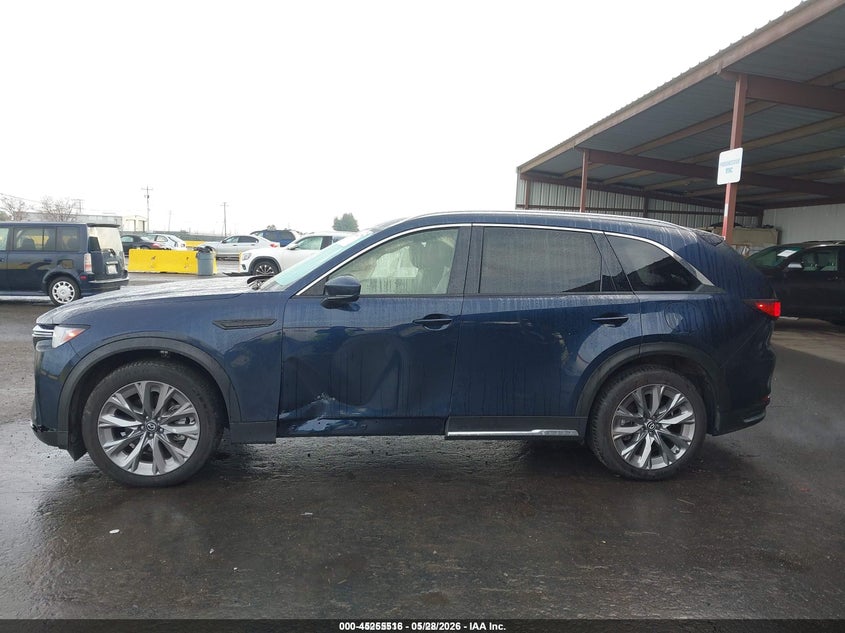 2024 Mazda Cx-90 3.3 Turbo Premium VIN: JM3KKDHD8R1181686 Lot: 45255516
