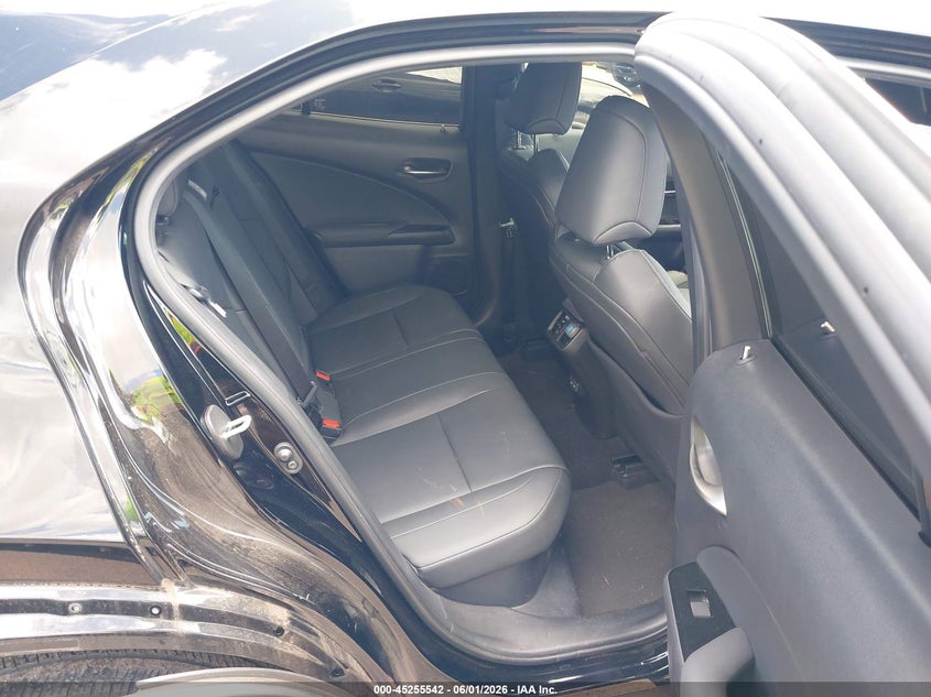 2023 LEXUS UX 250H auction photo 8