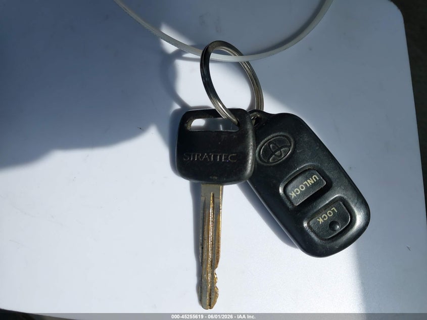 2003 Toyota Corolla Le VIN: 1NXBR32E83Z062795 Lot: 45255619