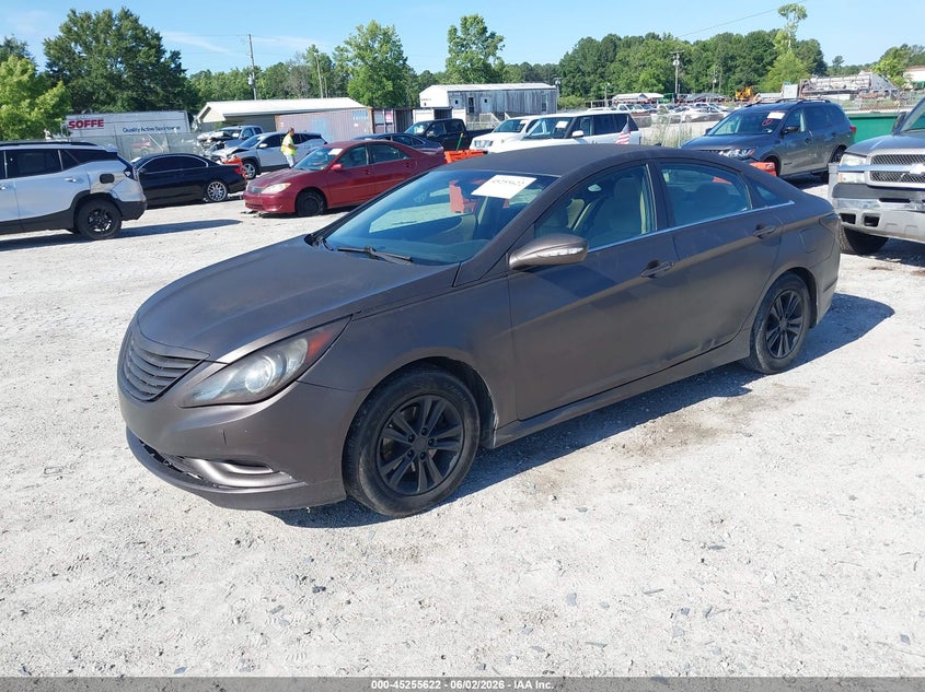 2014 HYUNDAI SONATA auction photo 2